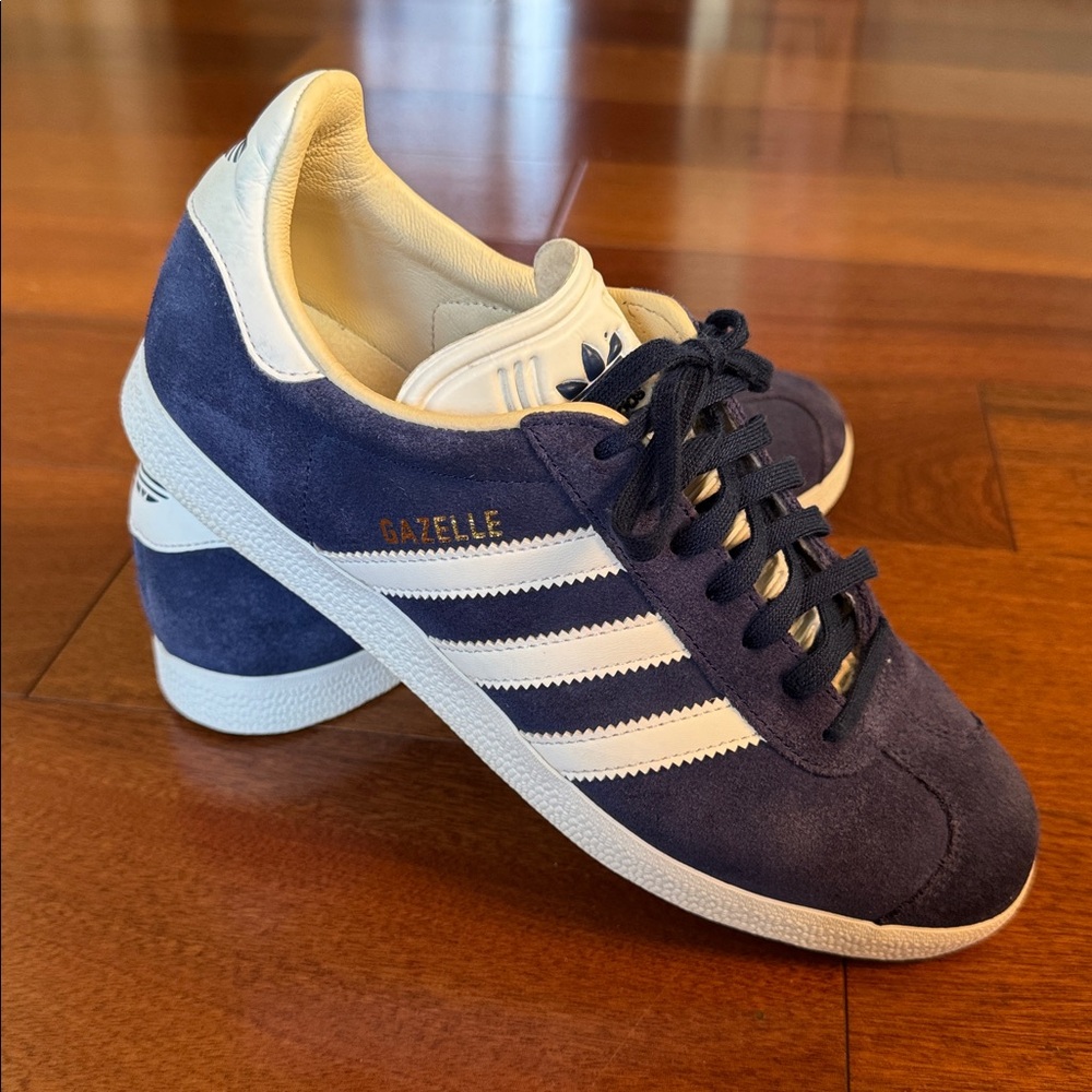 Adidas Originals Gazelle Sneakers - Picture 4 of 12